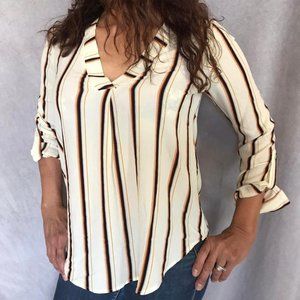 Stripped V neck blouse